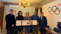 考文垂：期待“为奥运喝彩”项目组持续发挥文化桥梁作用