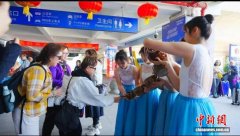 约500名香港游客乐游河源